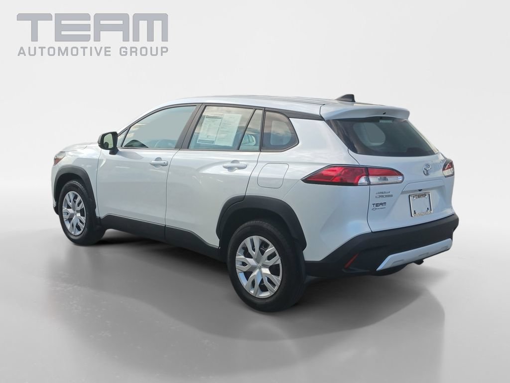 Used 2022 Toyota Corolla Cross L FWD image 5