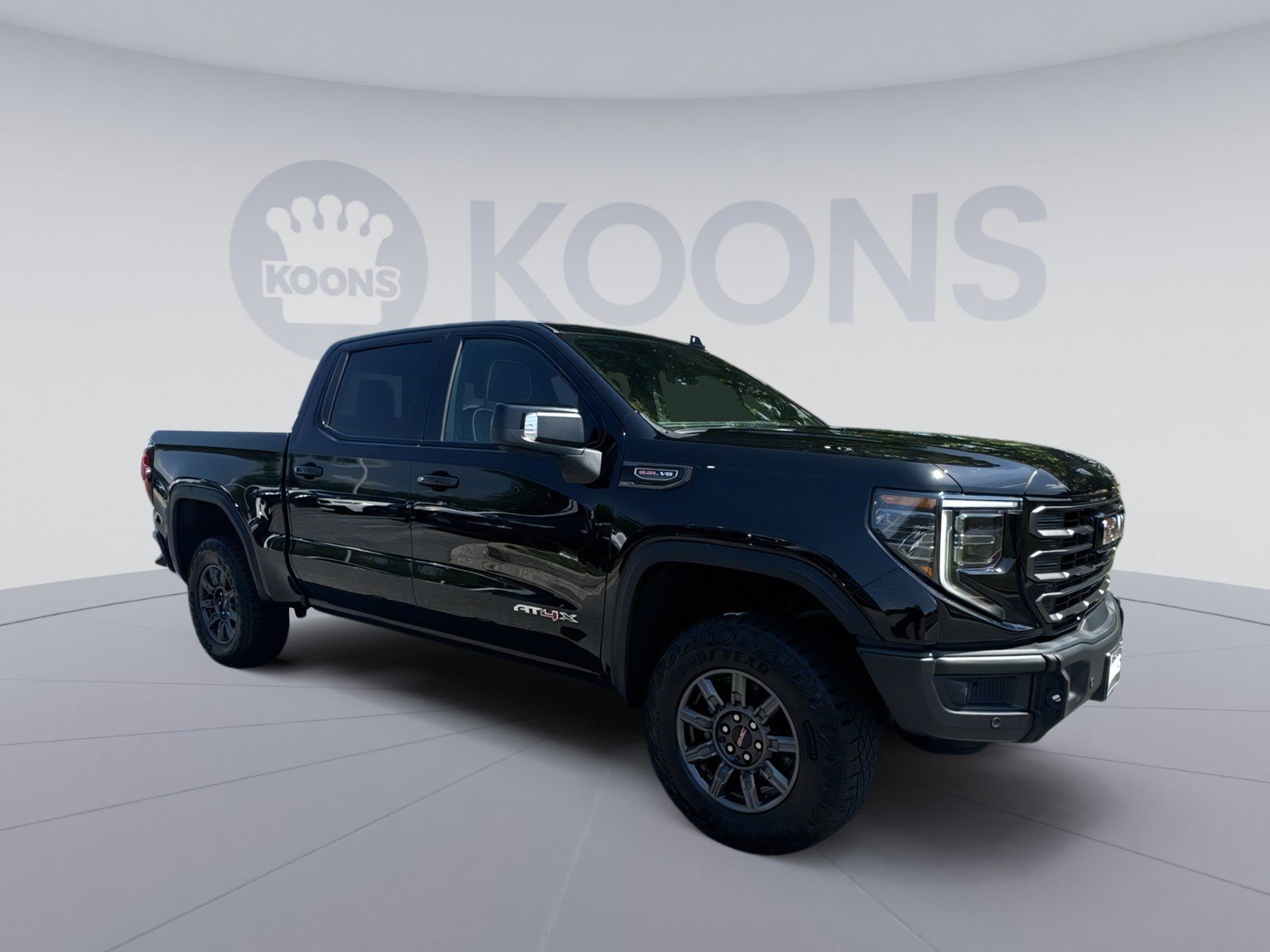 Used 2024 GMC Sierra 1500 AT4X AWD/4WD image 10