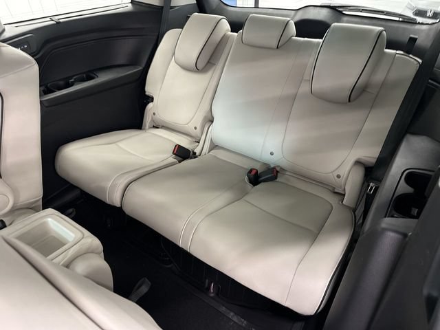 New 2026 Honda Odyssey Touring image 24