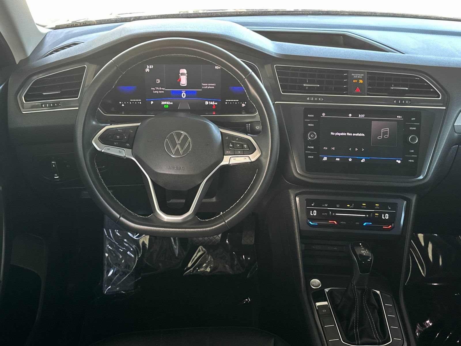Used 2023 Volkswagen Tiguan SE FWD image 13