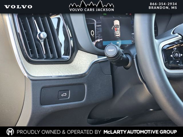 New 2026 Volvo XC60 B5 Plus w/ Protection Package Premier image 19