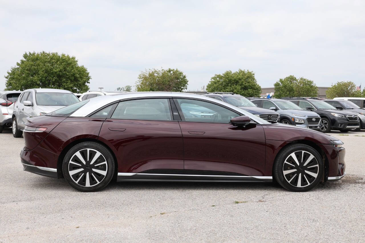 Used 2023 Lucid Air Touring image 7