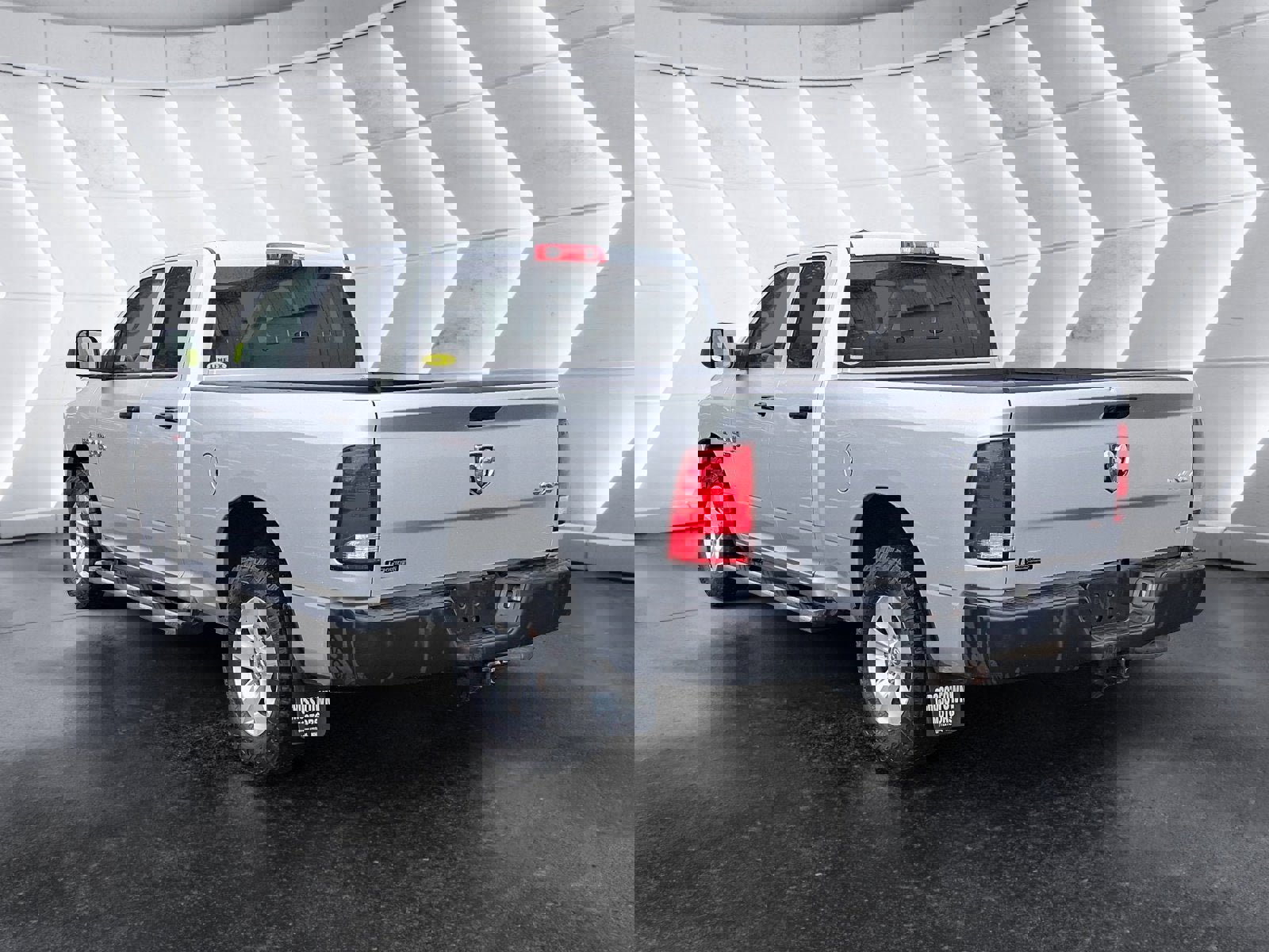 Certified 2019 RAM 1500 Express image 4