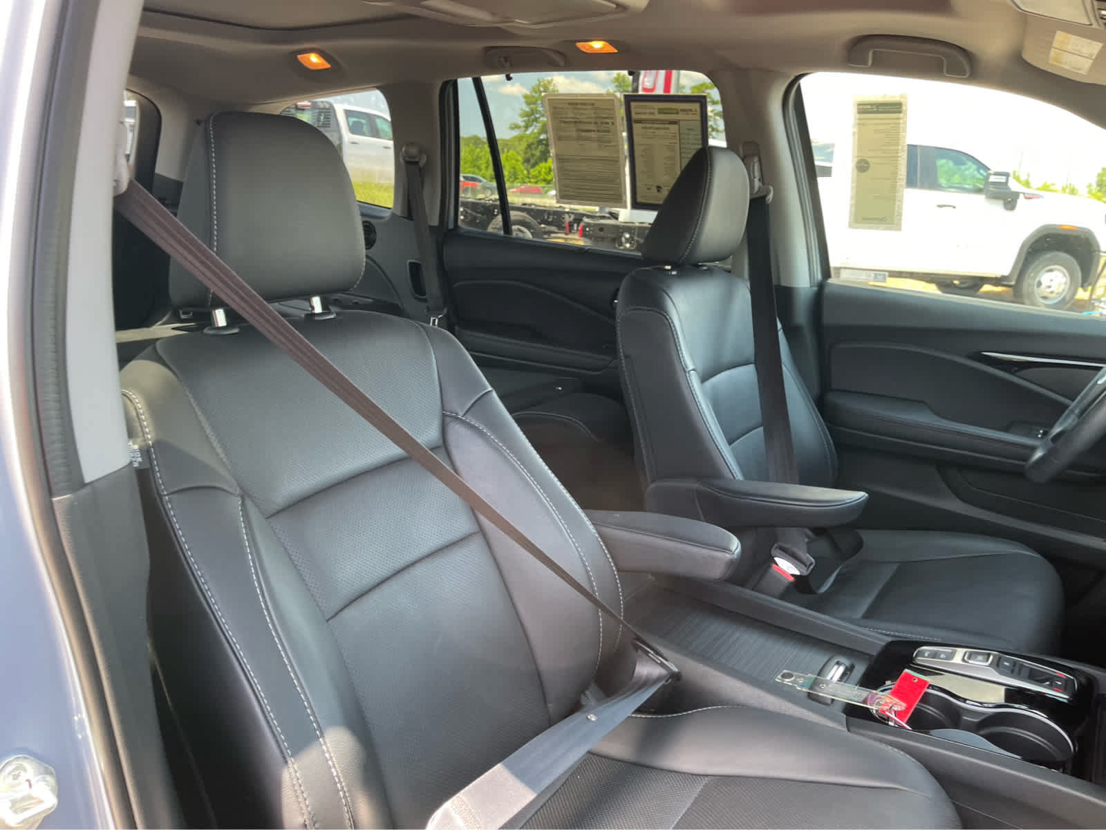 Used 2022 Honda Pilot Elite image 31