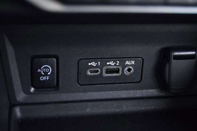 Certified 2024 Nissan Sentra SV image 16