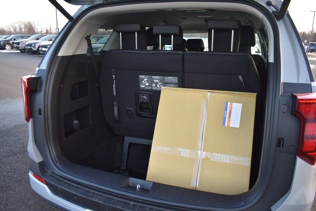 New 2026 Kia Carnival EX FWD image 18