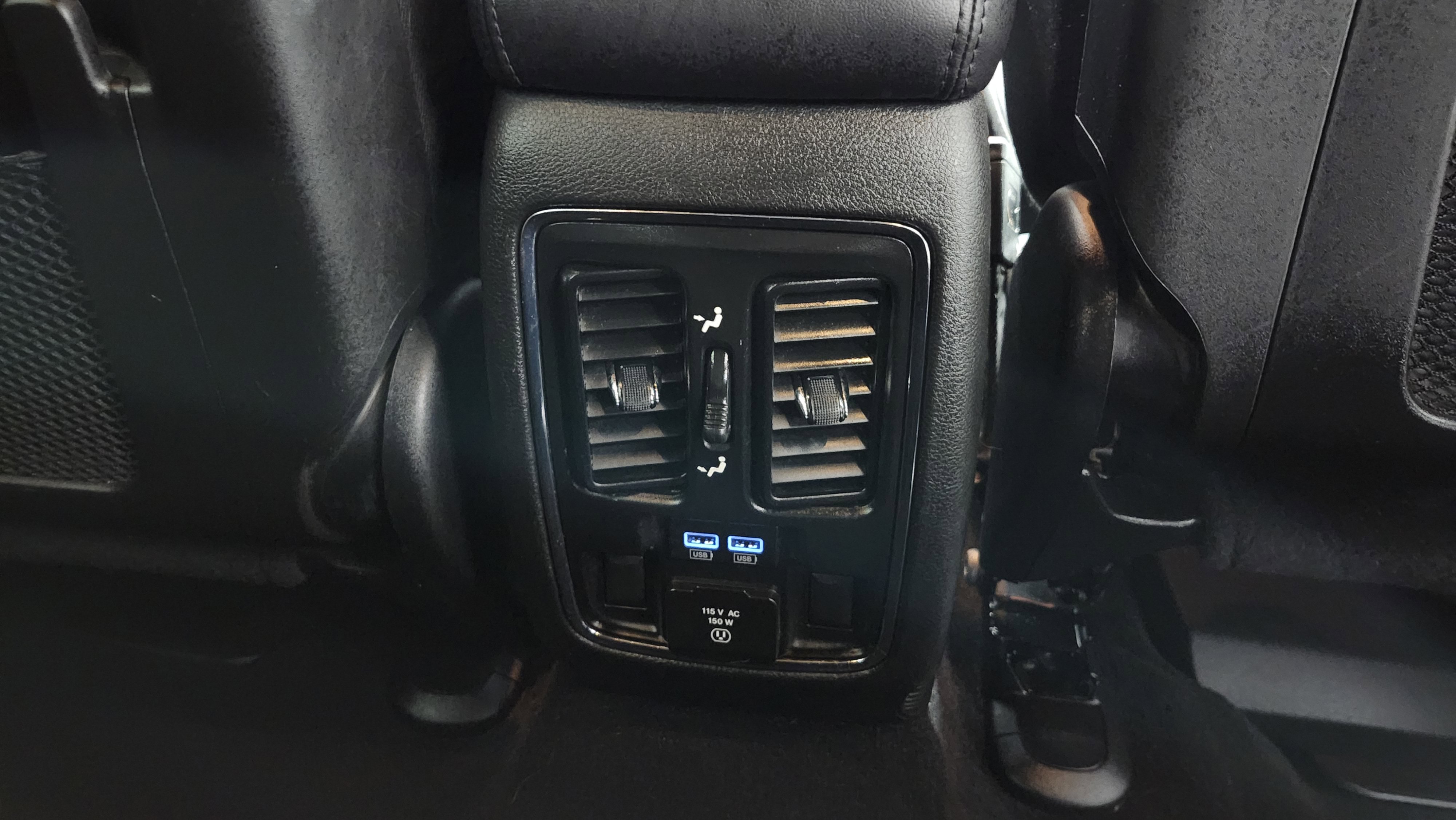 Used 2021 Jeep Grand Cherokee Limited w/ Premium Lighting Group image 24