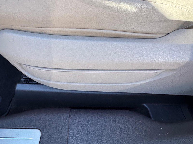 Used 2021 Lincoln Corsair FWD w/ Equipment Group 101A image 15