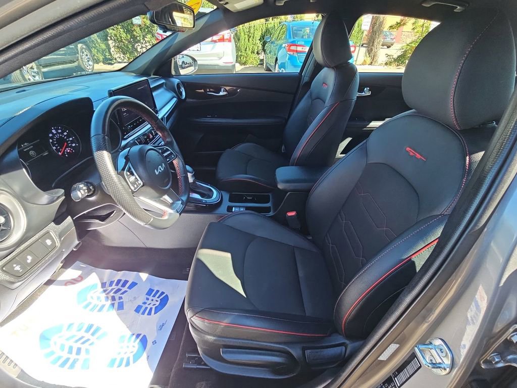 Used 2023 Kia Forte GT image 11