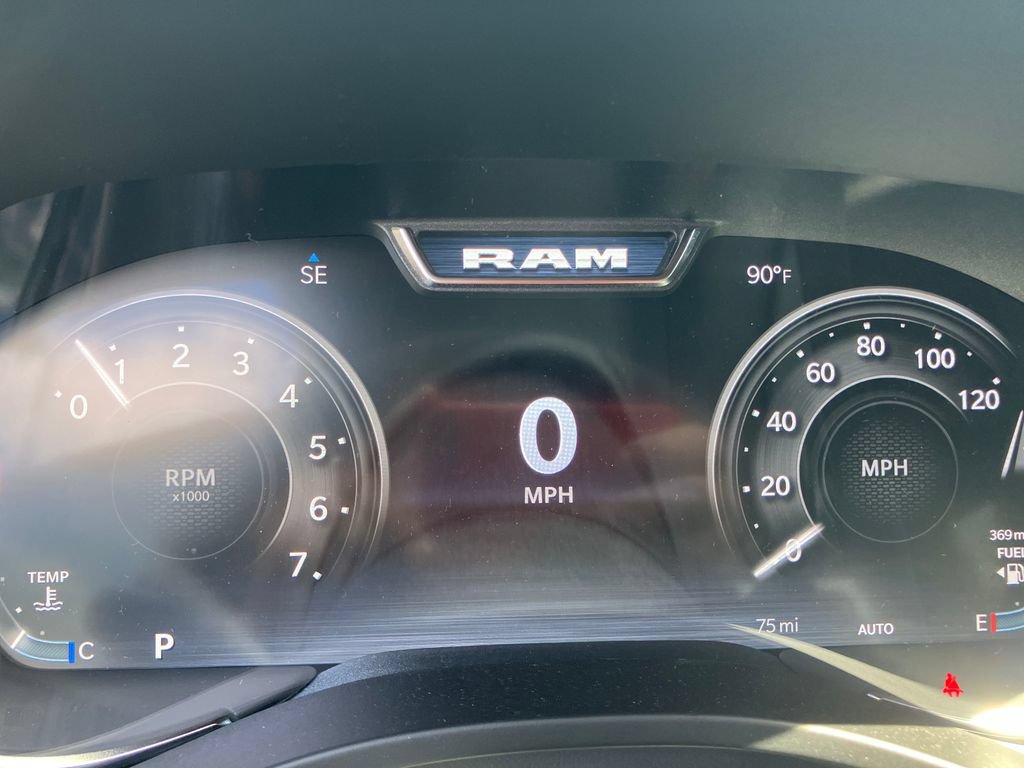 New 2026 RAM 1500 Big Horn AWD/4WD image 18