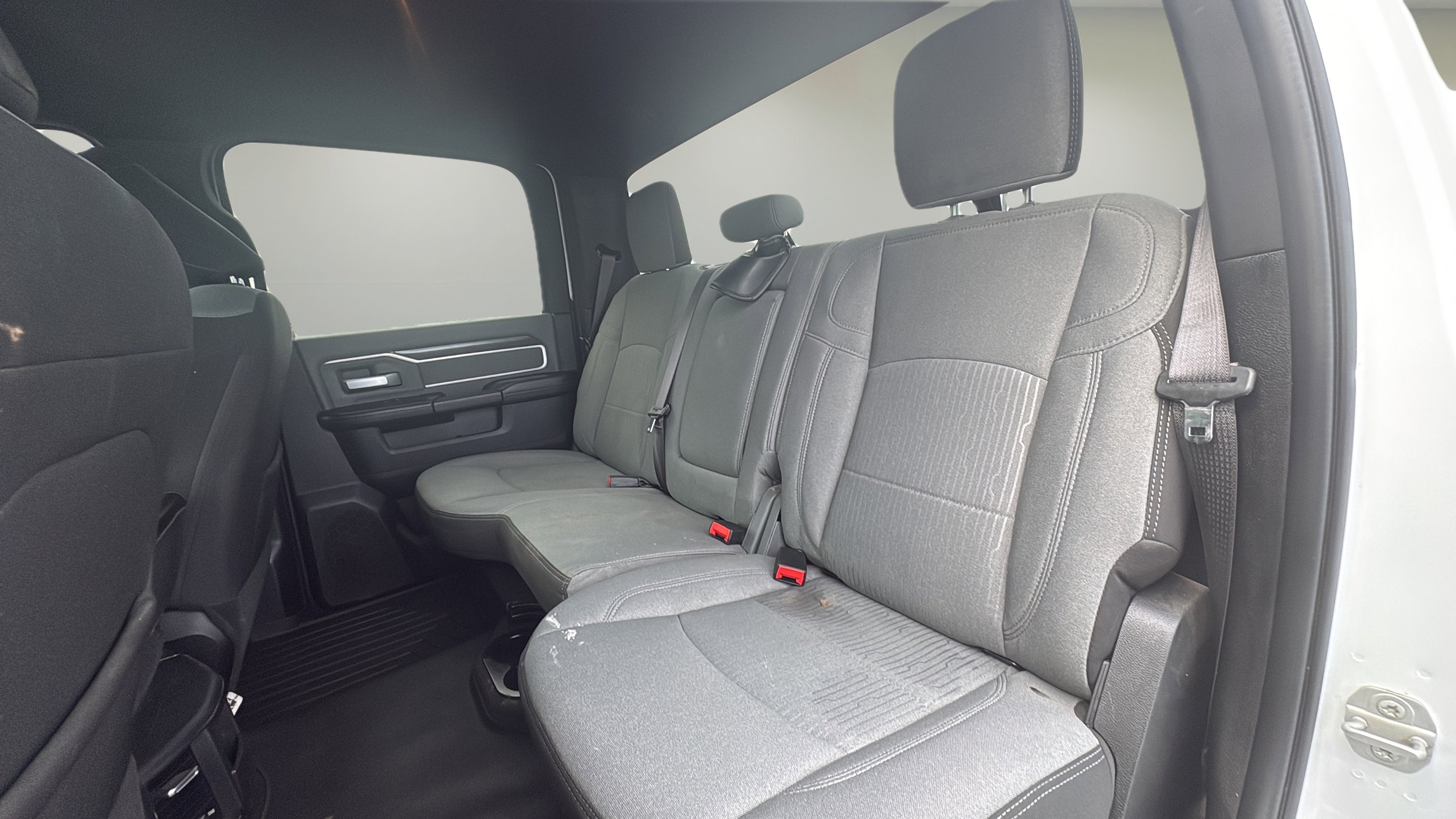 Used 2022 RAM 3500 Big Horn image 13