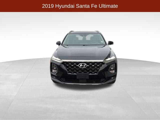 Used 2019 Hyundai Santa Fe AWD image 2
