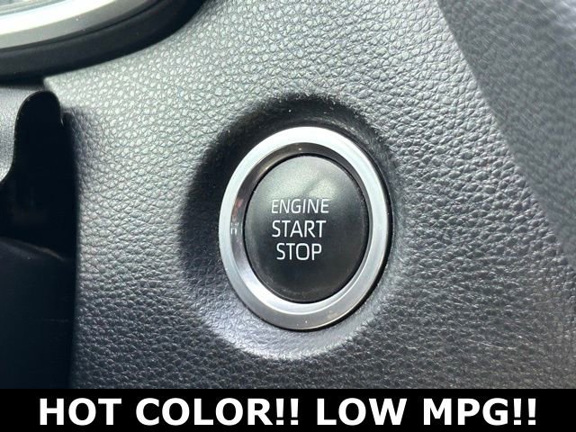 Used 2019 Toyota Corolla SE image 25