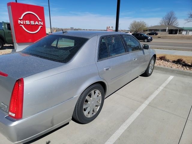 Used 2007 Cadillac DTS Luxury II image 8