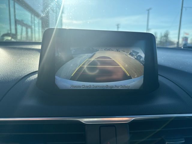 Used 2017 MAZDA MAZDA3 Grand Touring image 16