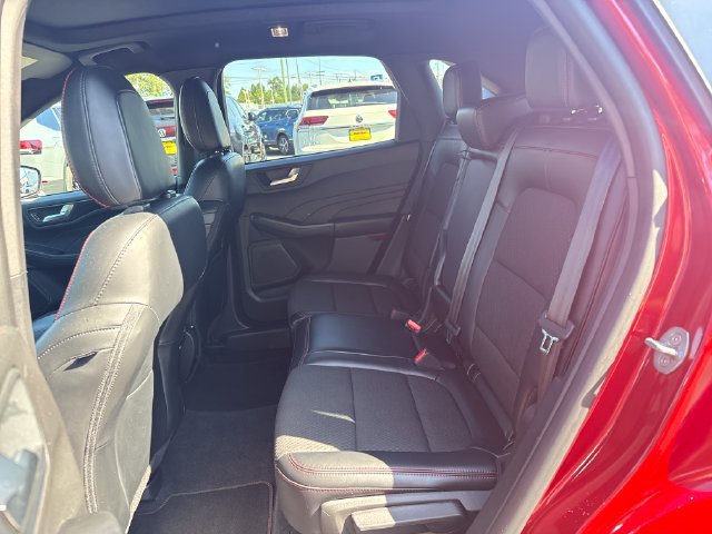 Used 2023 Ford Escape ST-Line w/ Tech Pack #1 AWD/4WD image 14
