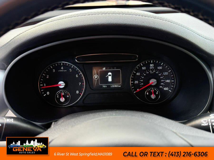 Used 2017 Kia Sorento AWD w/ LX Convenience Package image 16