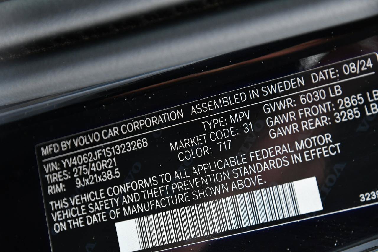 Used 2025 Volvo XC90 B6 Ultra w/ Lounge Package AWD/4WD image 37