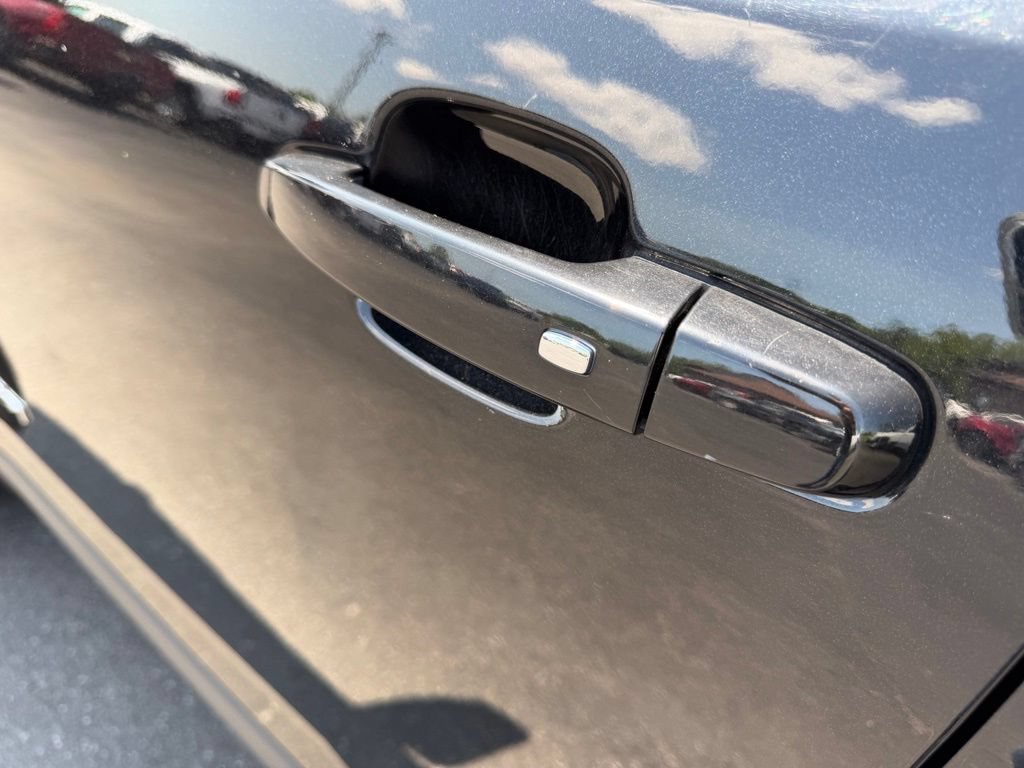Used 2019 GMC Acadia SLE AWD/4WD image 8