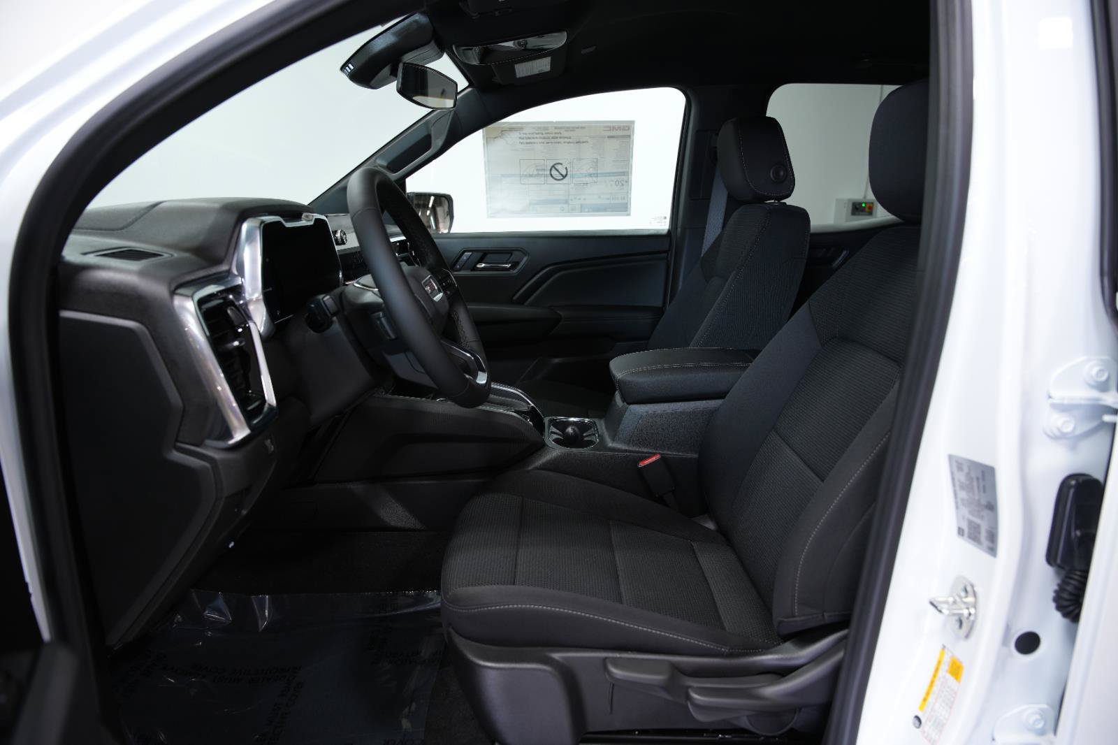 New 2026 GMC Canyon Elevation RWD image 30