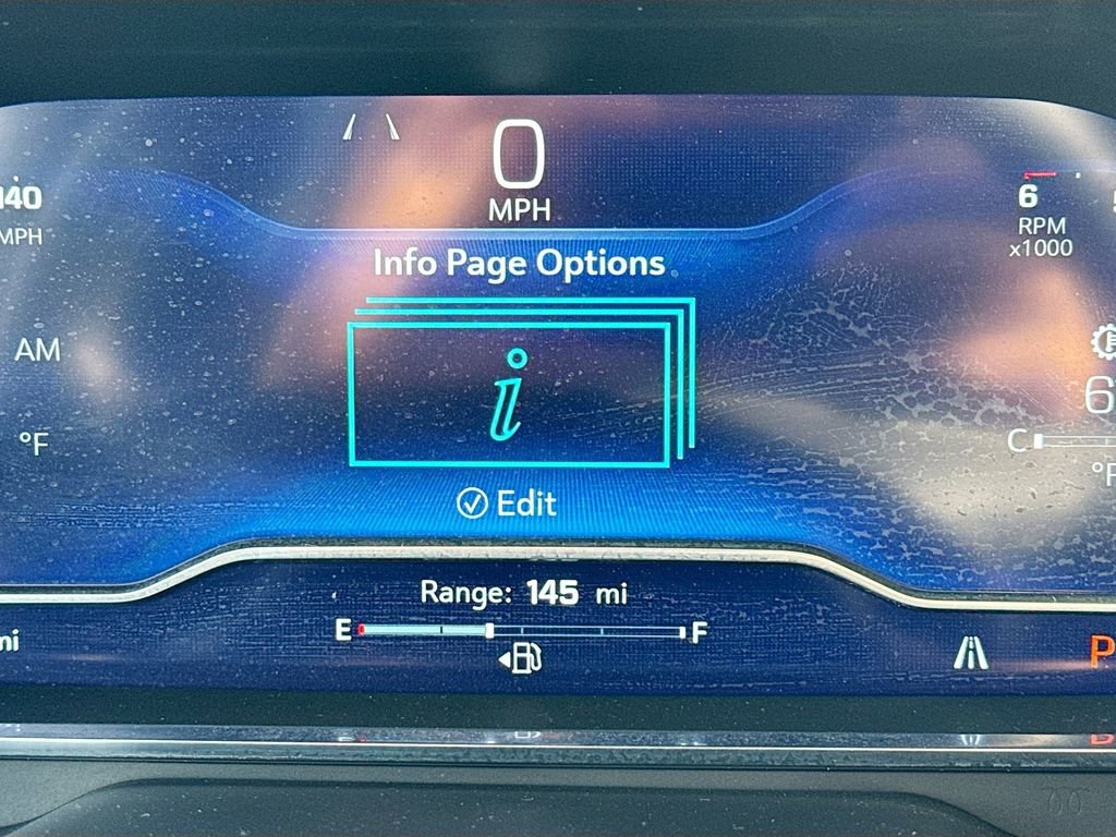 Used 2023 Chevrolet Suburban Premier image 12