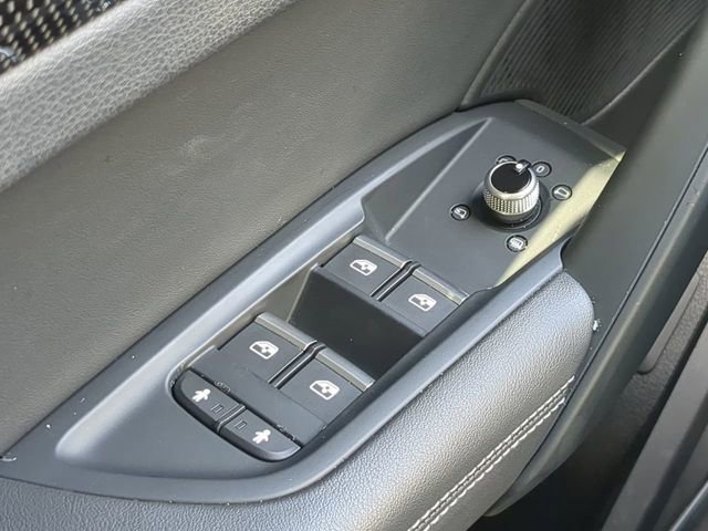 Used 2020 Audi SQ5 Prestige image 31
