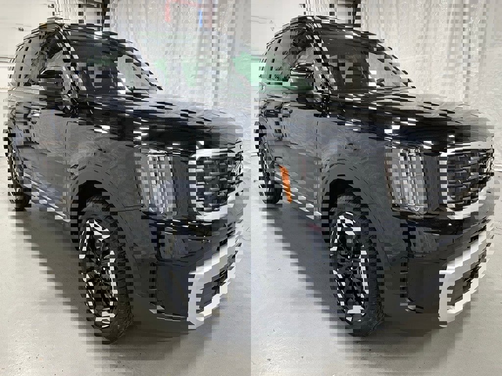 Used 2025 Kia Telluride S