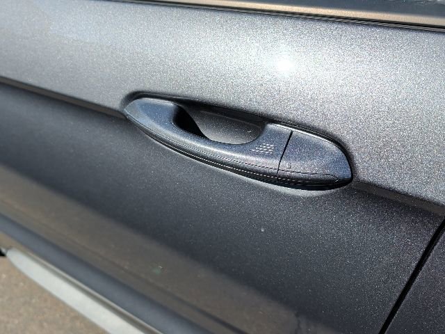 Certified 2024 Ford Edge ST-Line image 11