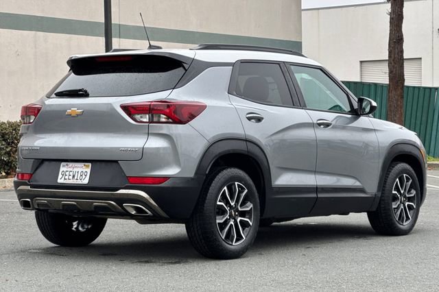 Used 2023 Chevrolet TrailBlazer ACTIV image 4
