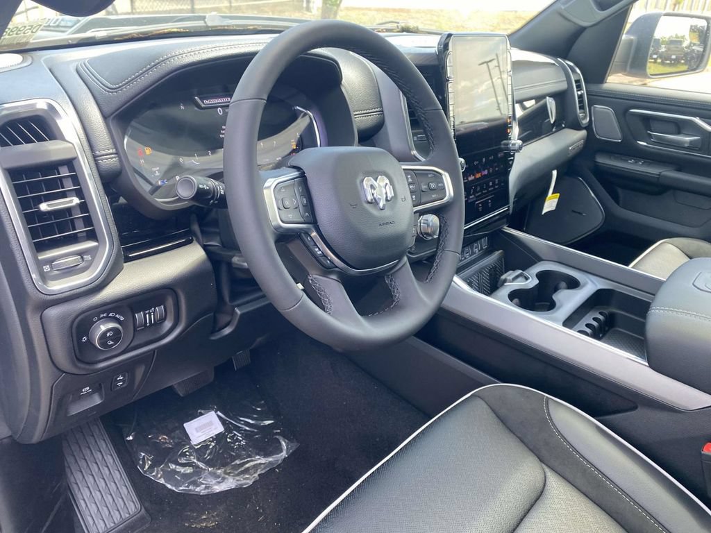 New 2026 RAM 1500 Laramie w/ Night Edition AWD/4WD image 18