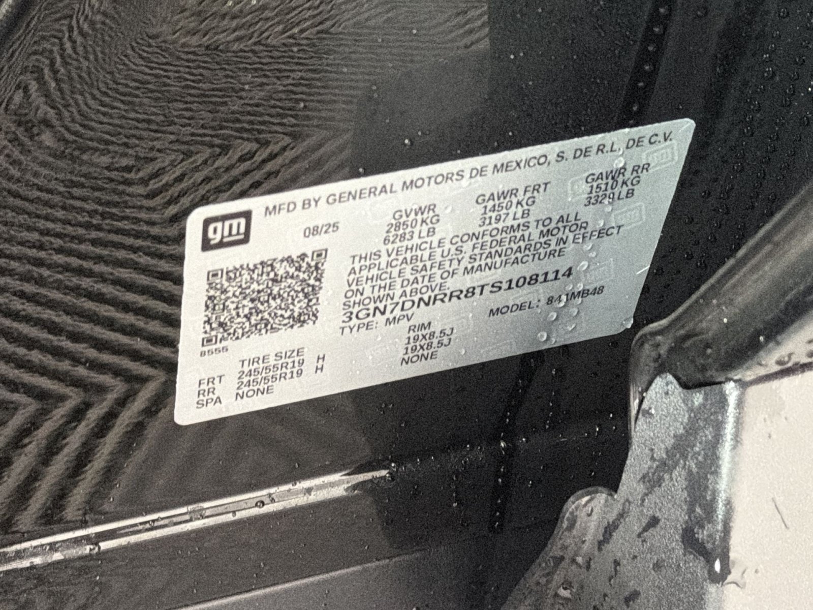 New 2026 Chevrolet Equinox EV LT AWD/4WD image 28