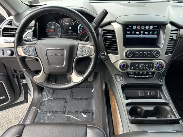 Used 2019 GMC Yukon XL Denali w/ Open Road Package AWD/4WD image 18