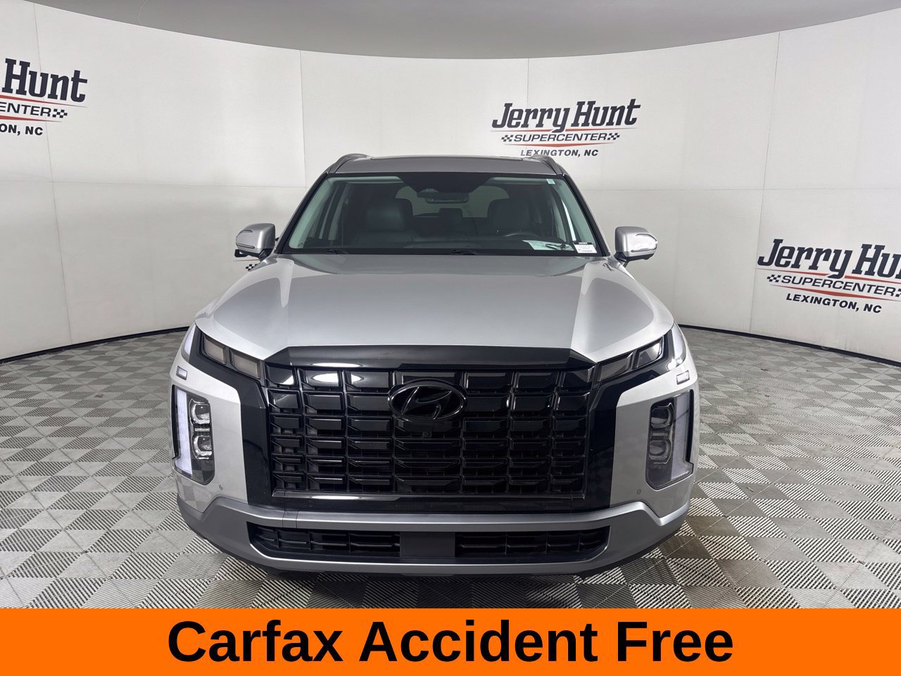 Used 2025 Hyundai Palisade SEL AWD/4WD image 3