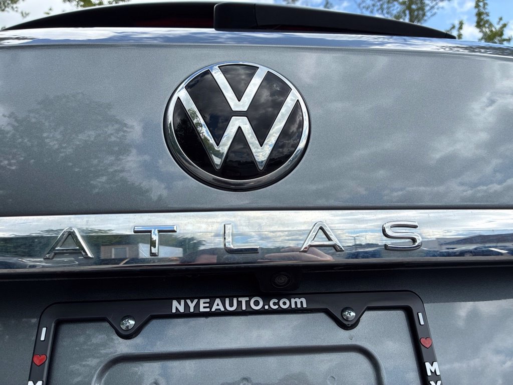 Used 2023 Volkswagen Atlas Cross Sport SE AWD/4WD image 56