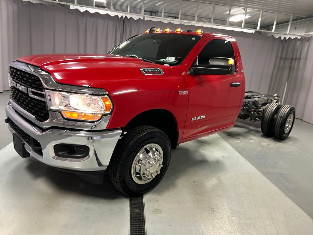 Used 2022 RAM 3500 SLT w/ Quick Order Package 27G SLT RWD video 3