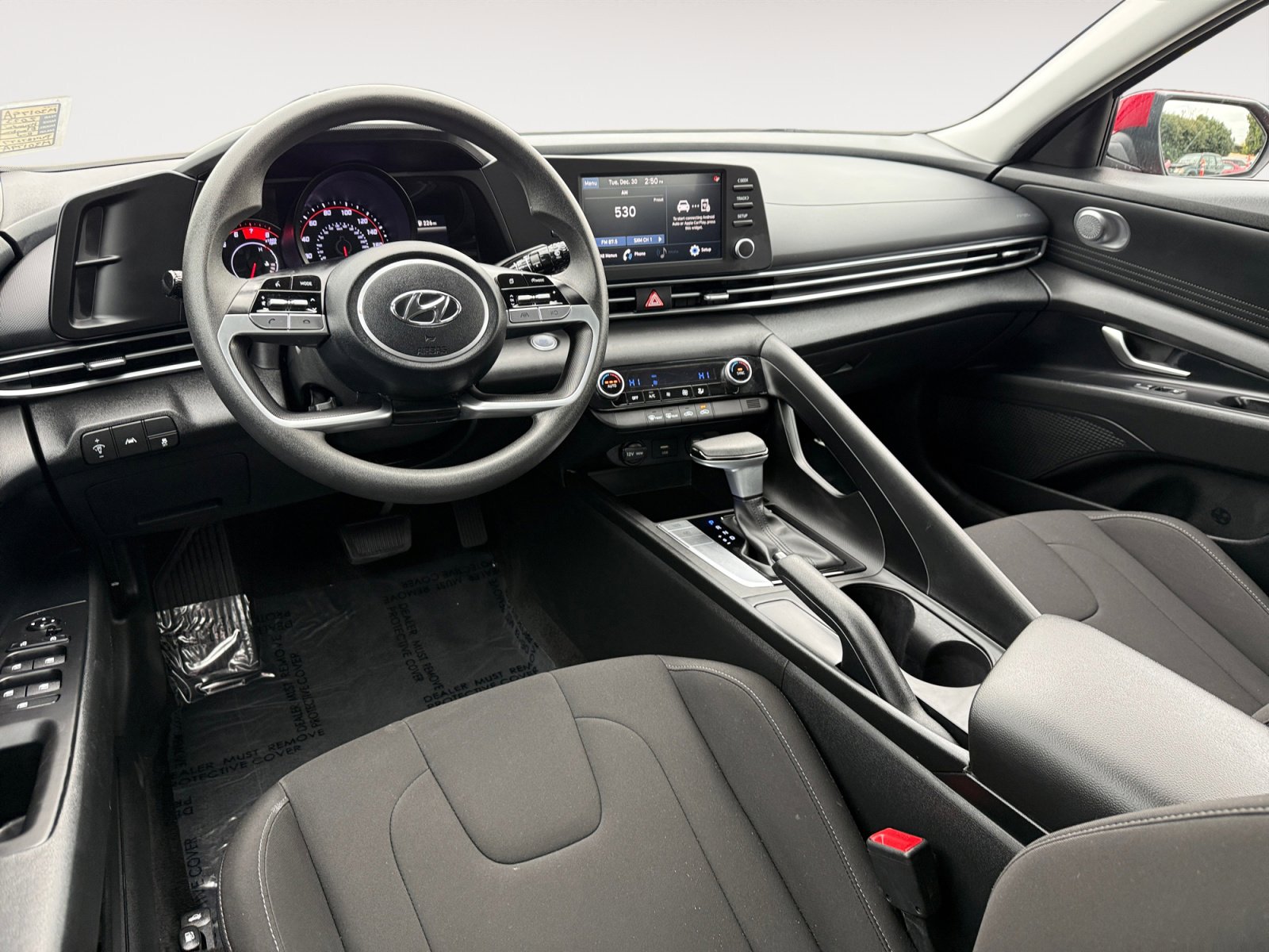 Used 2023 Hyundai Elantra SEL image 15