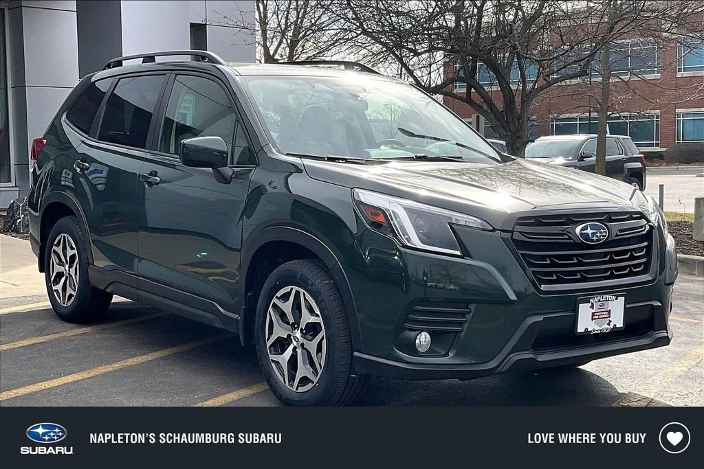Used 2023 Subaru Forester Premium AWD/4WD image 1