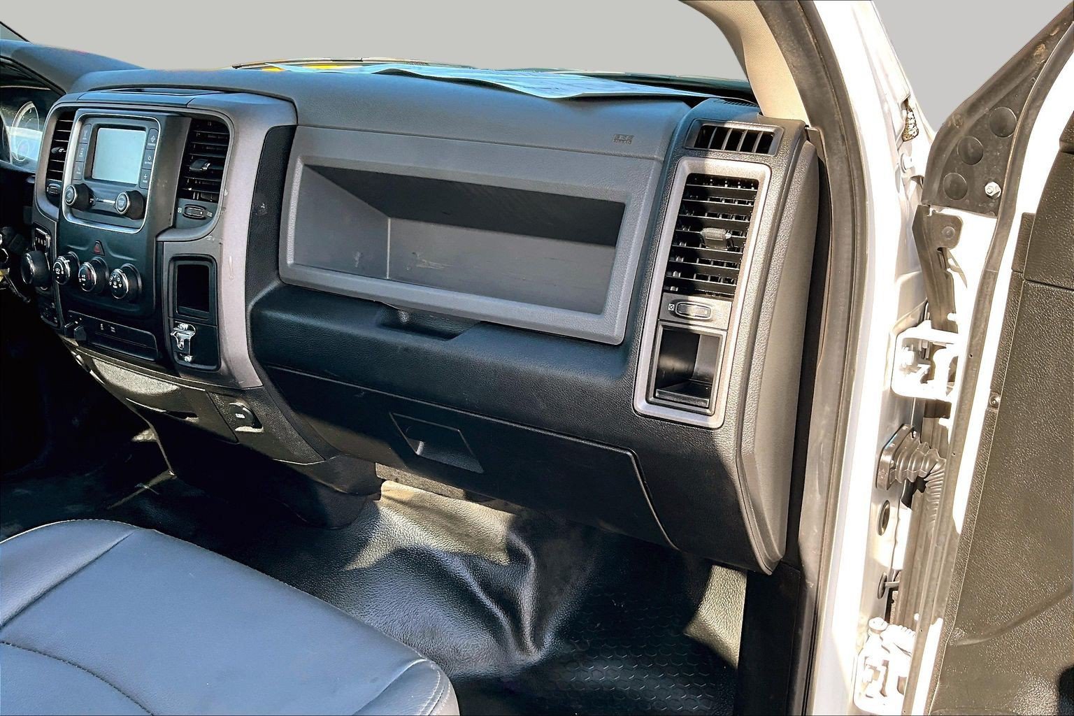 Used 2019 RAM 1500 Tradesman w/ Power & Remote Entry Group AWD/4WD image 13