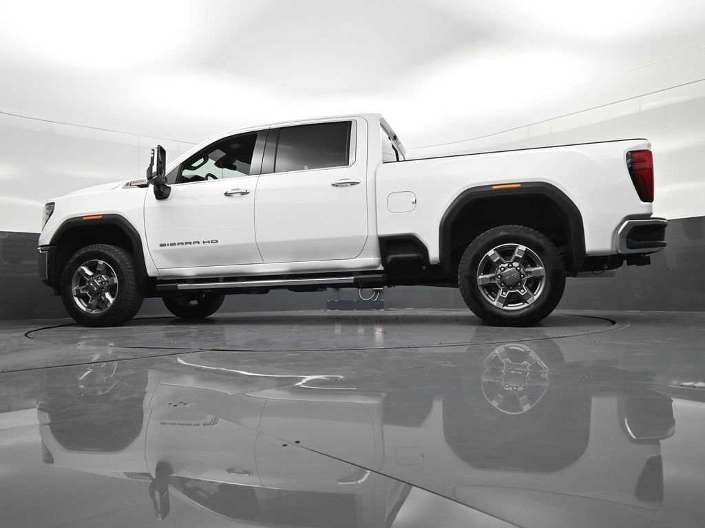 Used 2025 GMC Sierra 2500 SLT w/ SLT Premium Package AWD/4WD image 32