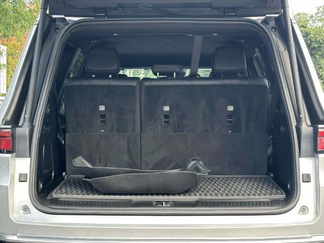 Certified 2024 Jeep Wagoneer 4WD image 18