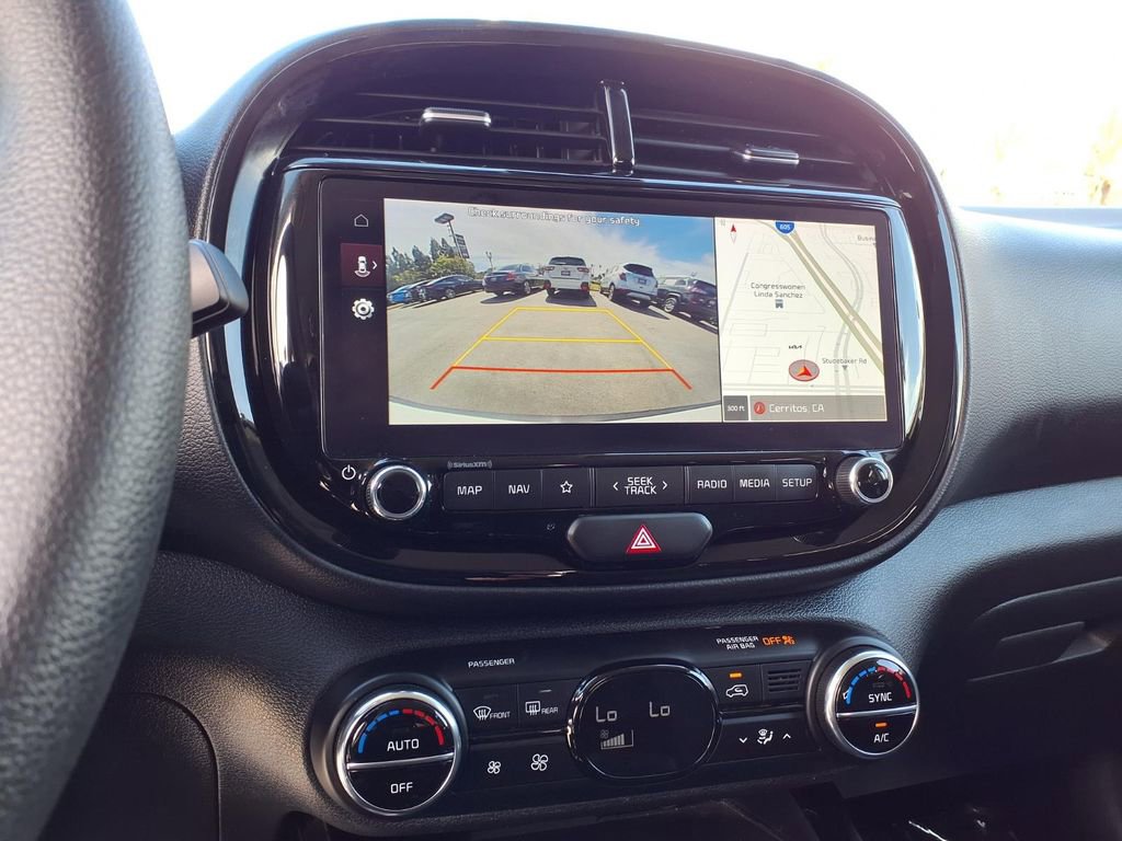 Certified 2024 Kia Soul S image 19