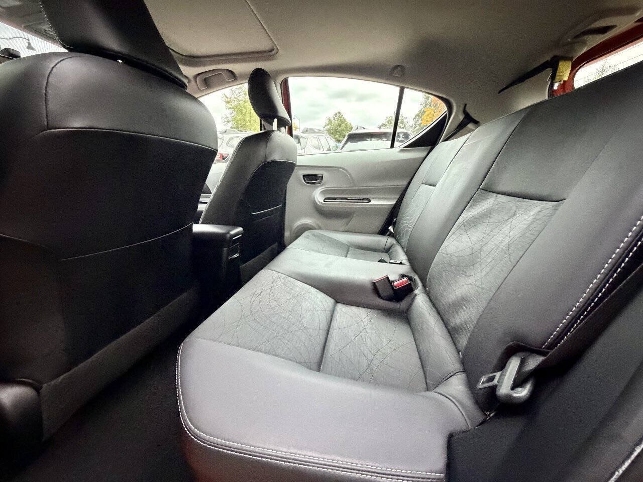 Used 2014 Toyota Prius C Four FWD image 23