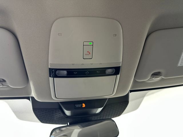 Used 2024 Nissan Ariya AWD image 24