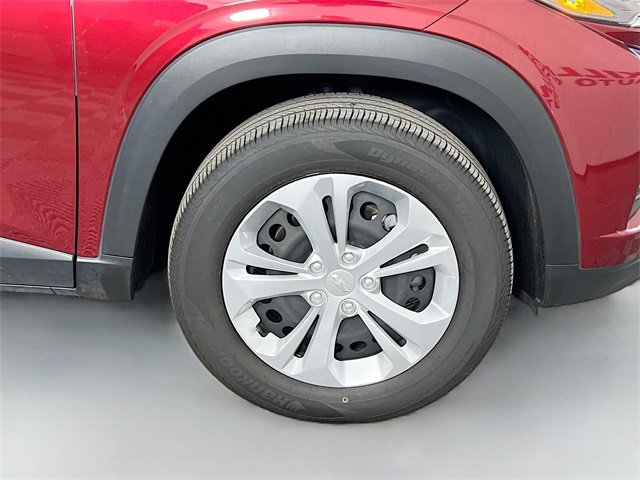 Used 2024 Chevrolet Trax LS image 33