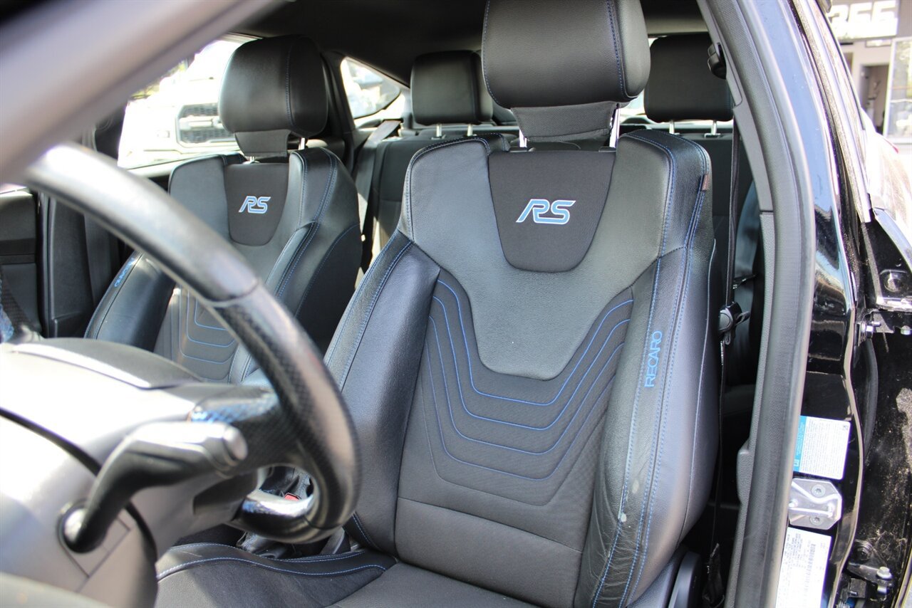 Used 2016 Ford Focus RS AWD/4WD image 19
