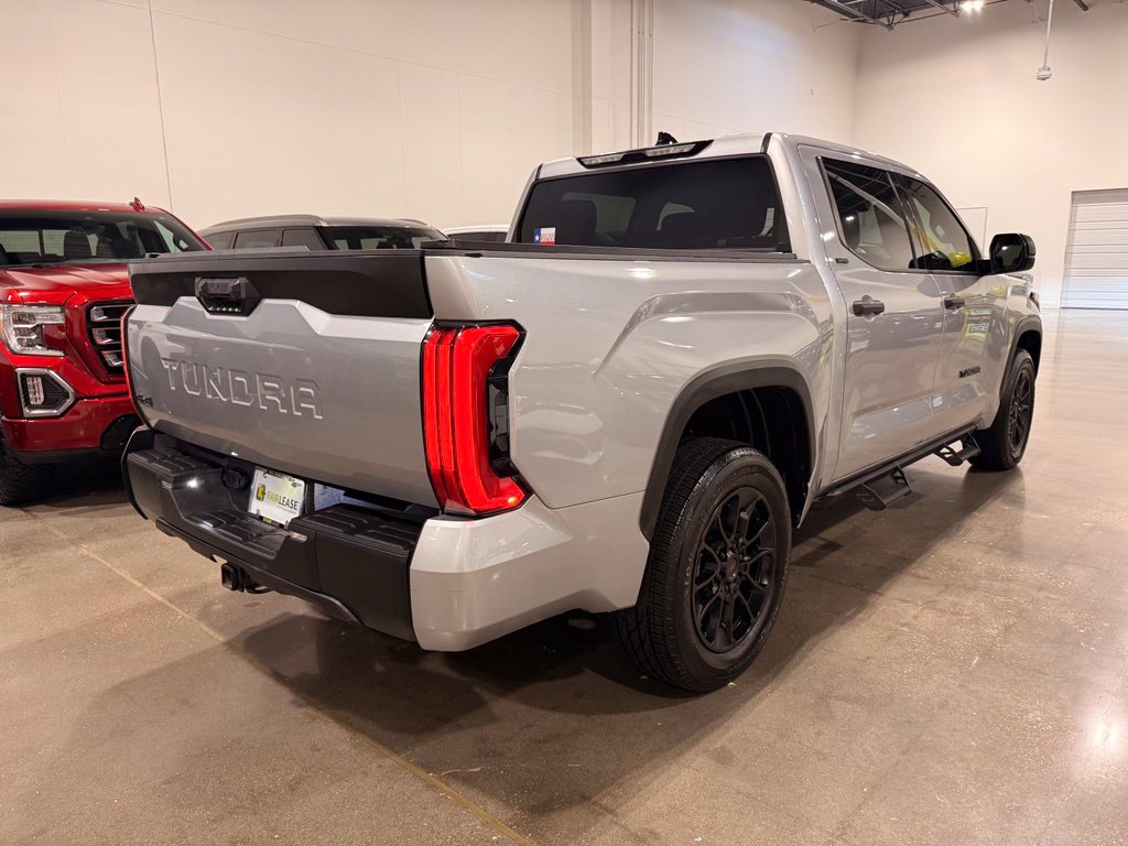 Used 2022 Toyota Tundra SR5 AWD/4WD image 5