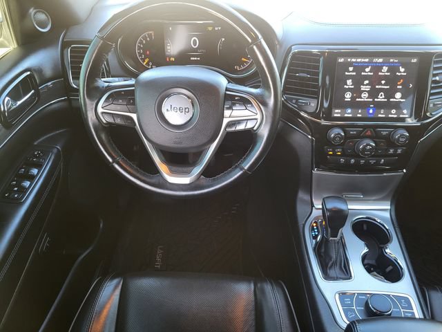Used 2021 Jeep Grand Cherokee Overland AWD/4WD image 24
