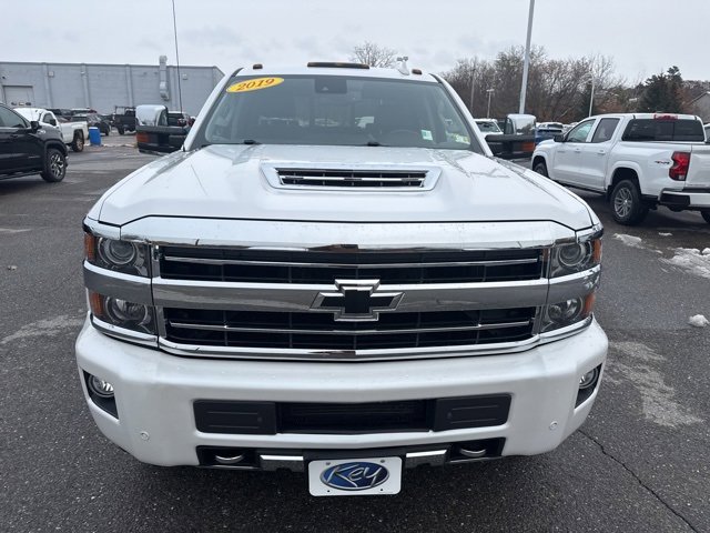 Used 2019 Chevrolet Silverado 3500 High Country w/ Duramax Plus Package image 2