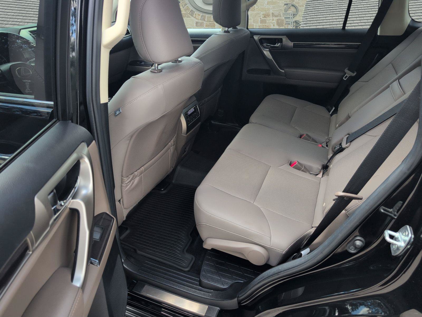 Certified 2021 Lexus GX 460 Premium w/ Premium Package AWD/4WD image 13