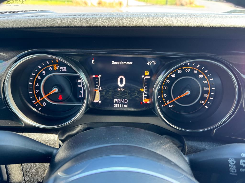 Used 2022 Jeep Wrangler Unlimited Sahara image 21